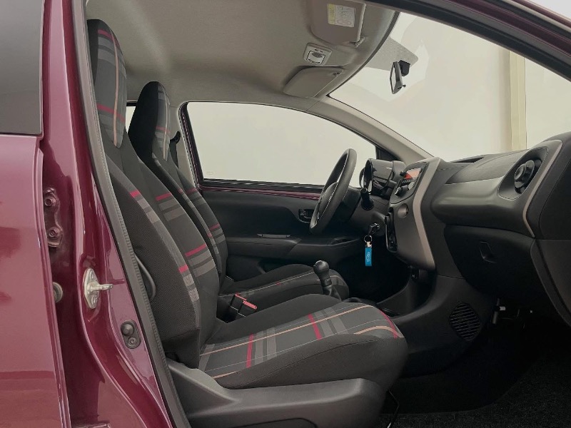 Peugeot 108 1.0