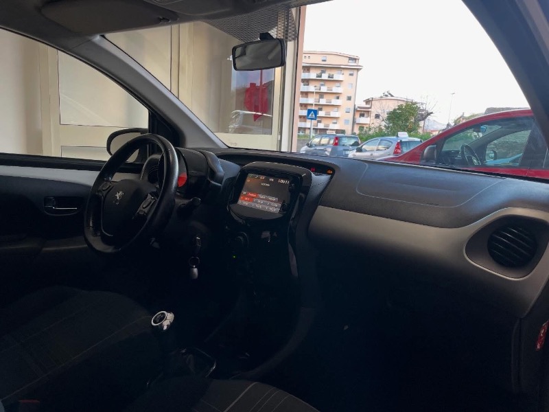 Peugeot 108 1.0